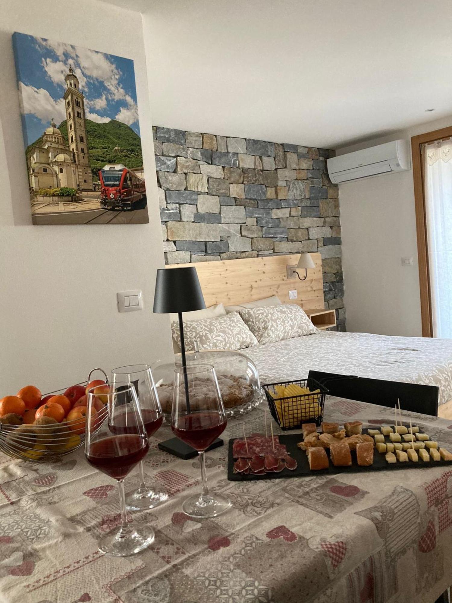 Casa Galet Villa Tirano Luaran gambar